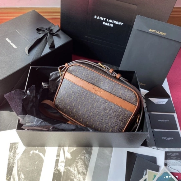 LE CAMERA YSL BAG MONOGRAMME 0819